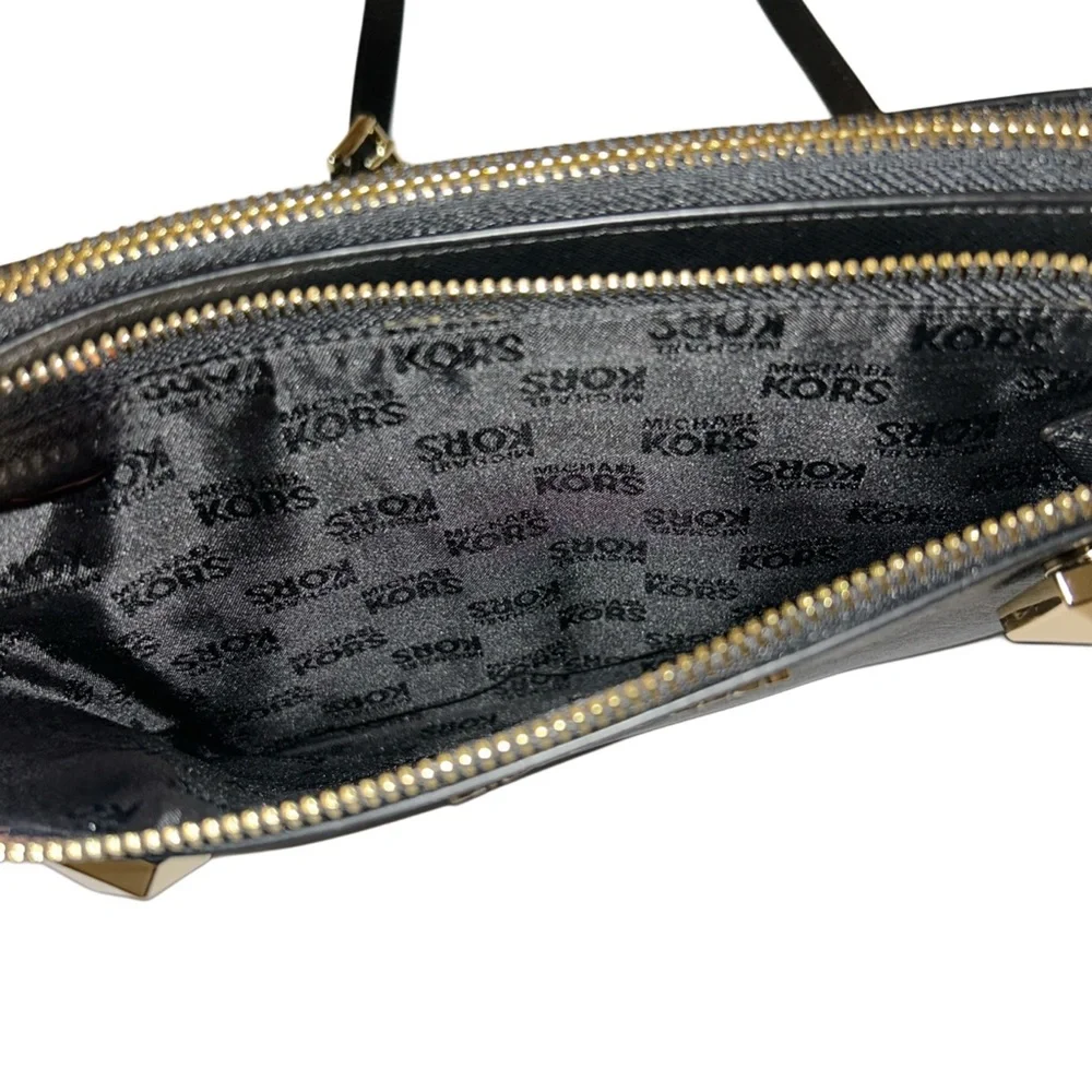 MICHAEL KORS Black Double Zip Crossbody Purse